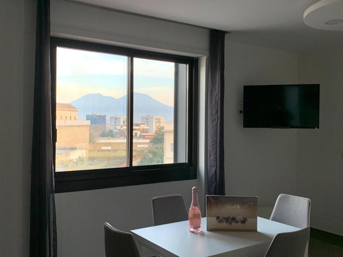 Mondo Suites Apartments Νάπολη Εξωτερικό φωτογραφία