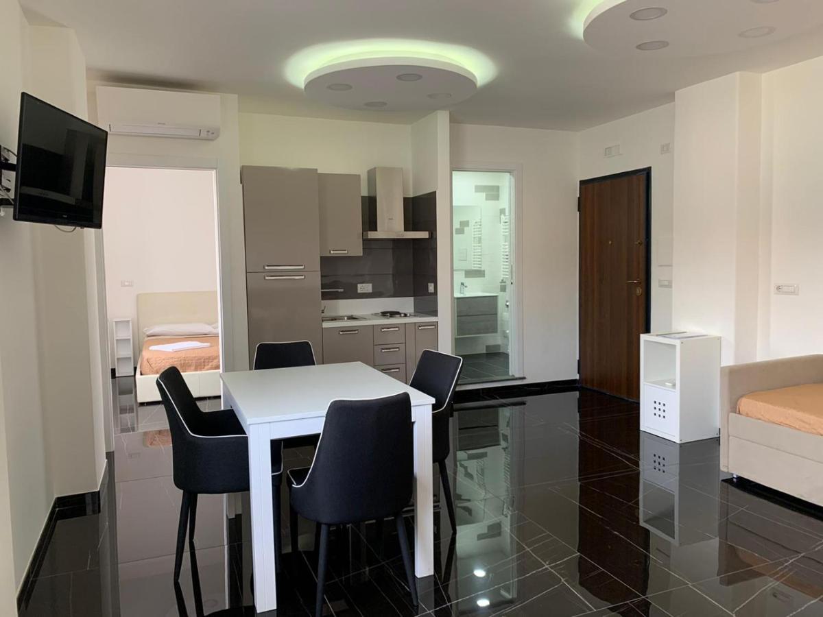 Mondo Suites Apartments Νάπολη Εξωτερικό φωτογραφία