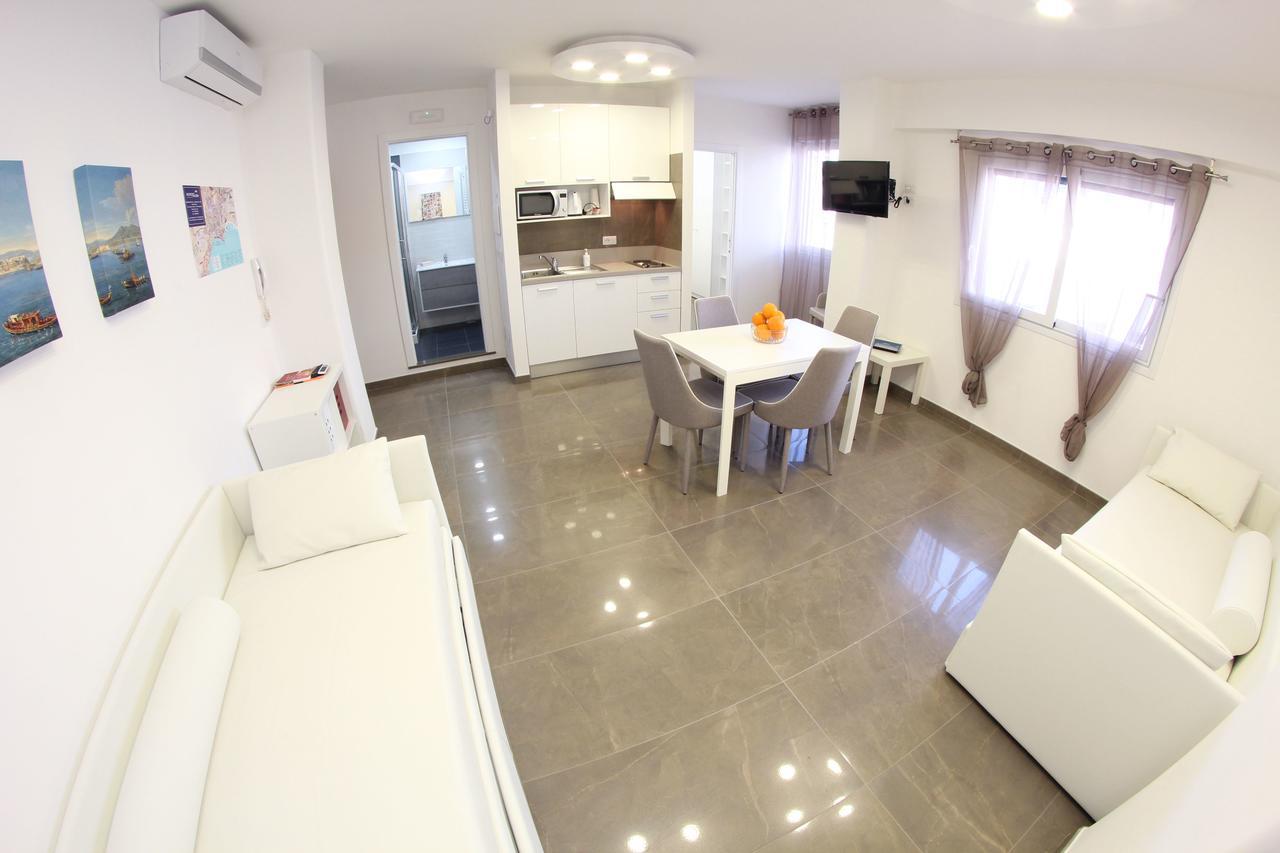 Mondo Suites Apartments Νάπολη Εξωτερικό φωτογραφία