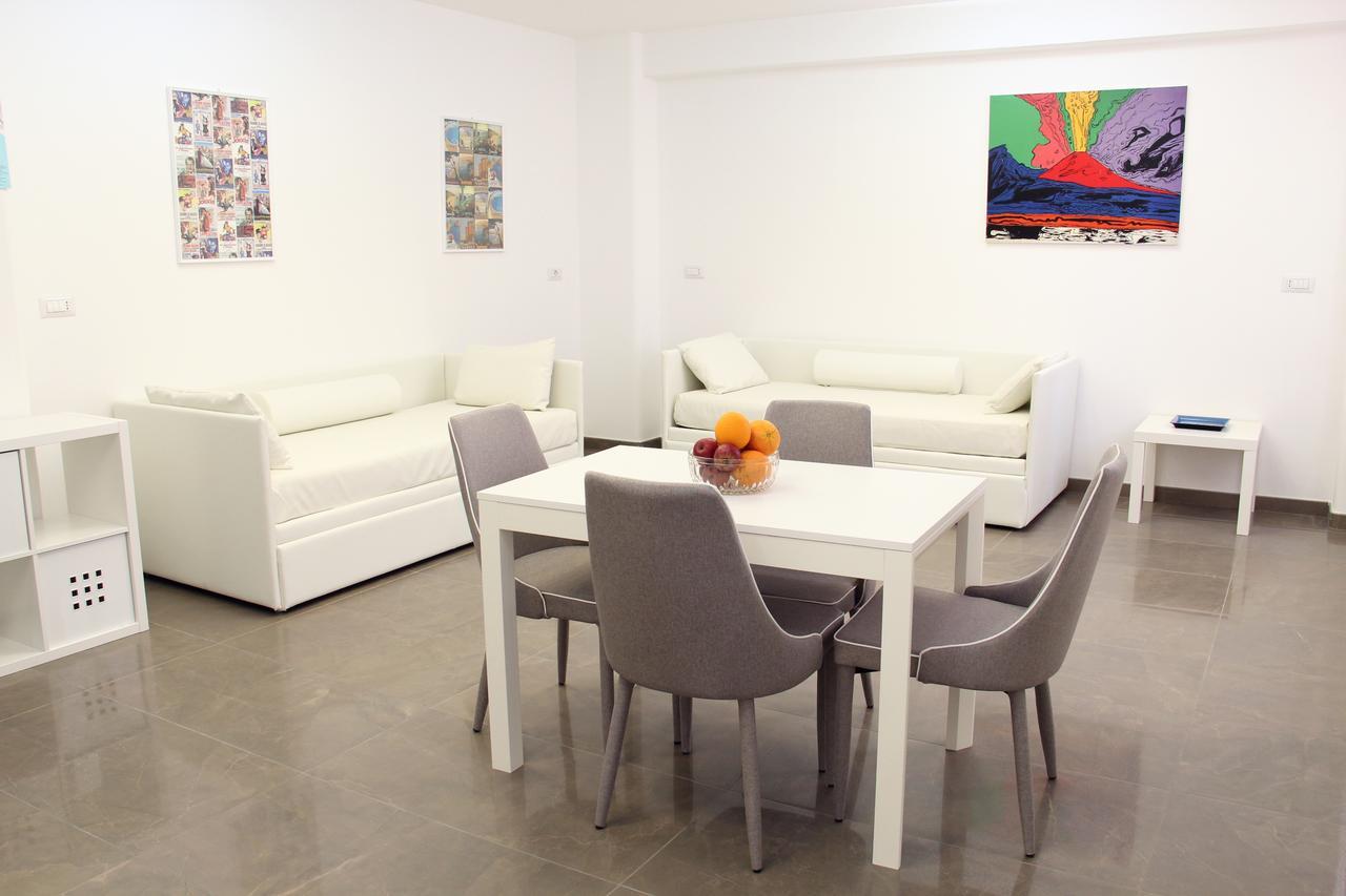 Mondo Suites Apartments Νάπολη Εξωτερικό φωτογραφία