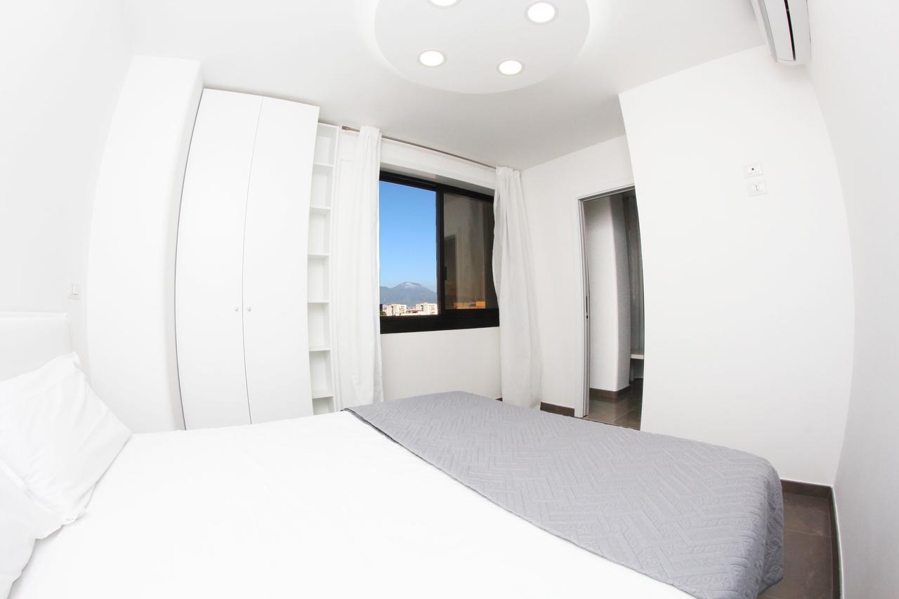 Mondo Suites Apartments Νάπολη Εξωτερικό φωτογραφία