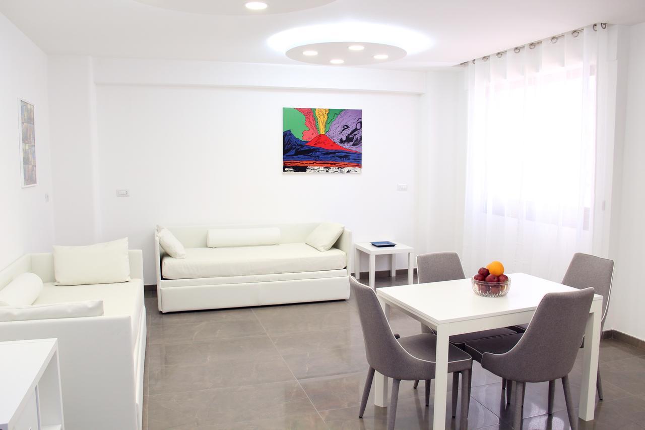 Mondo Suites Apartments Νάπολη Εξωτερικό φωτογραφία